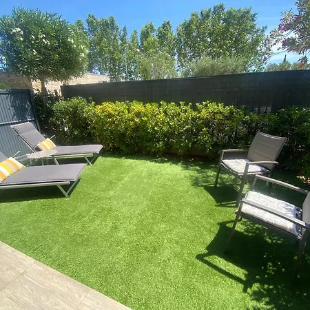 Spacieux Avec Jardin Dans De Grand Standing Avec Piscine Apartmán *